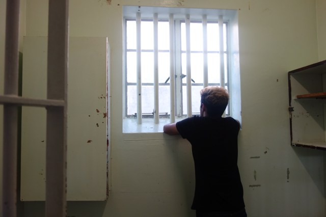 robben island cell